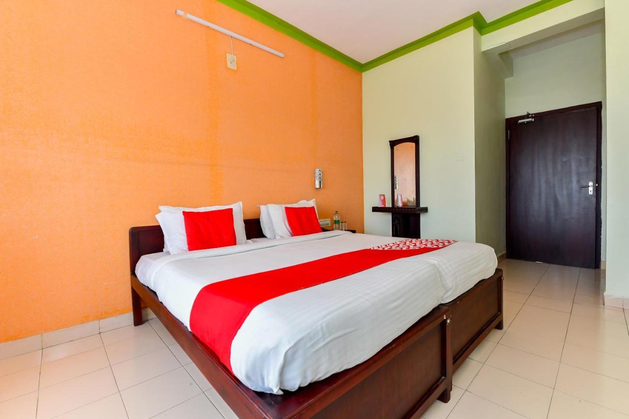 Oyo Flagship 9560 Hotel Bellwether Kochi Eksteriør bilde
